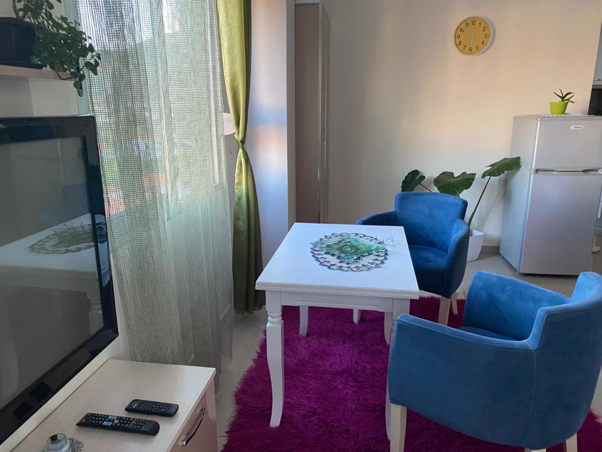 Guest'S Apartament Pogradec Exteriör bild