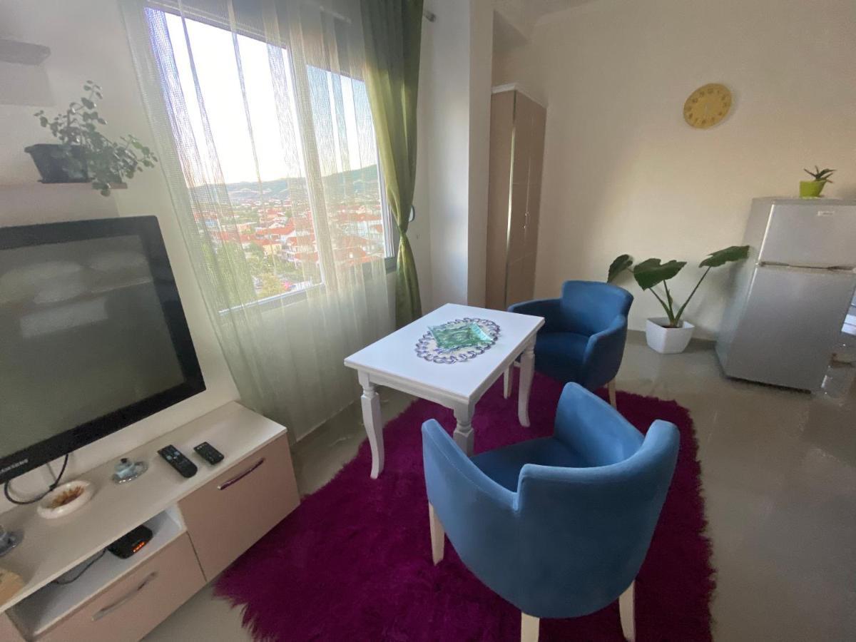 Guest'S Apartament Pogradec Exteriör bild