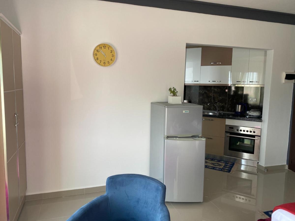 Guest'S Apartament Pogradec Exteriör bild