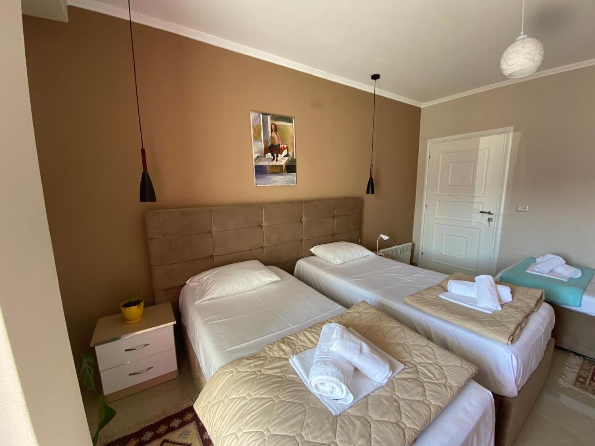 Guest'S Apartament Pogradec Exteriör bild