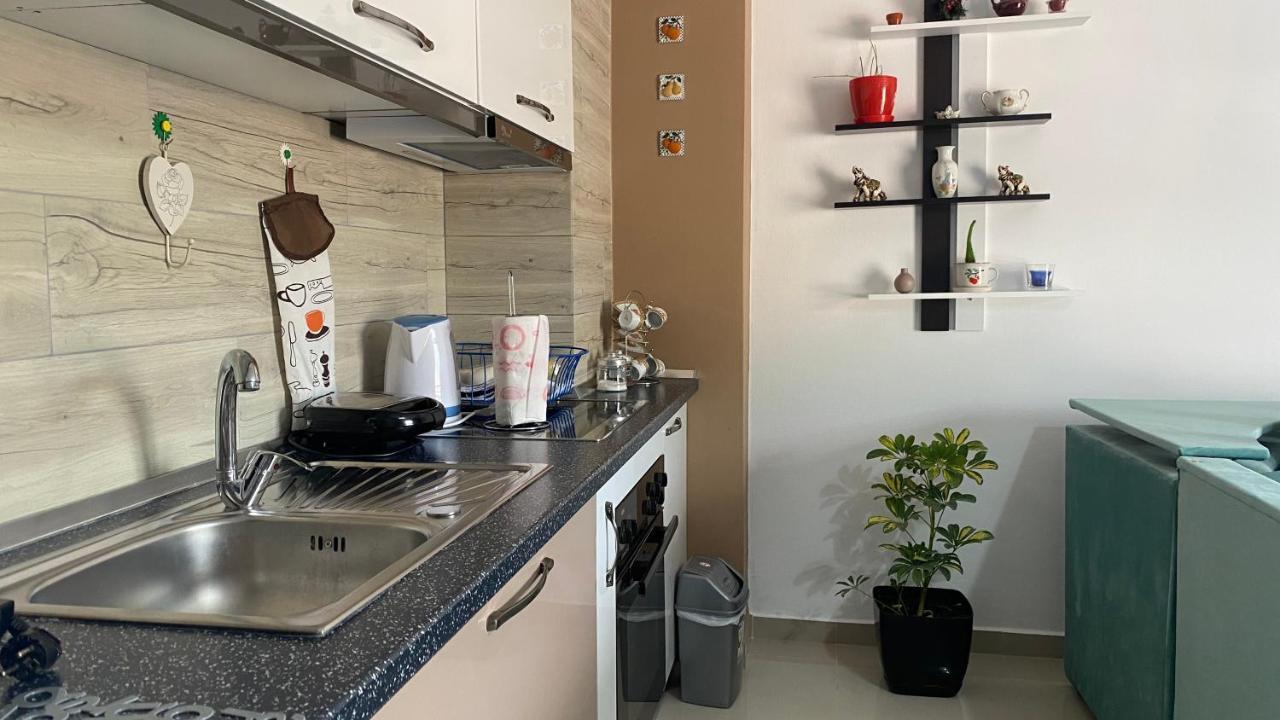 Guest'S Apartament Pogradec Exteriör bild