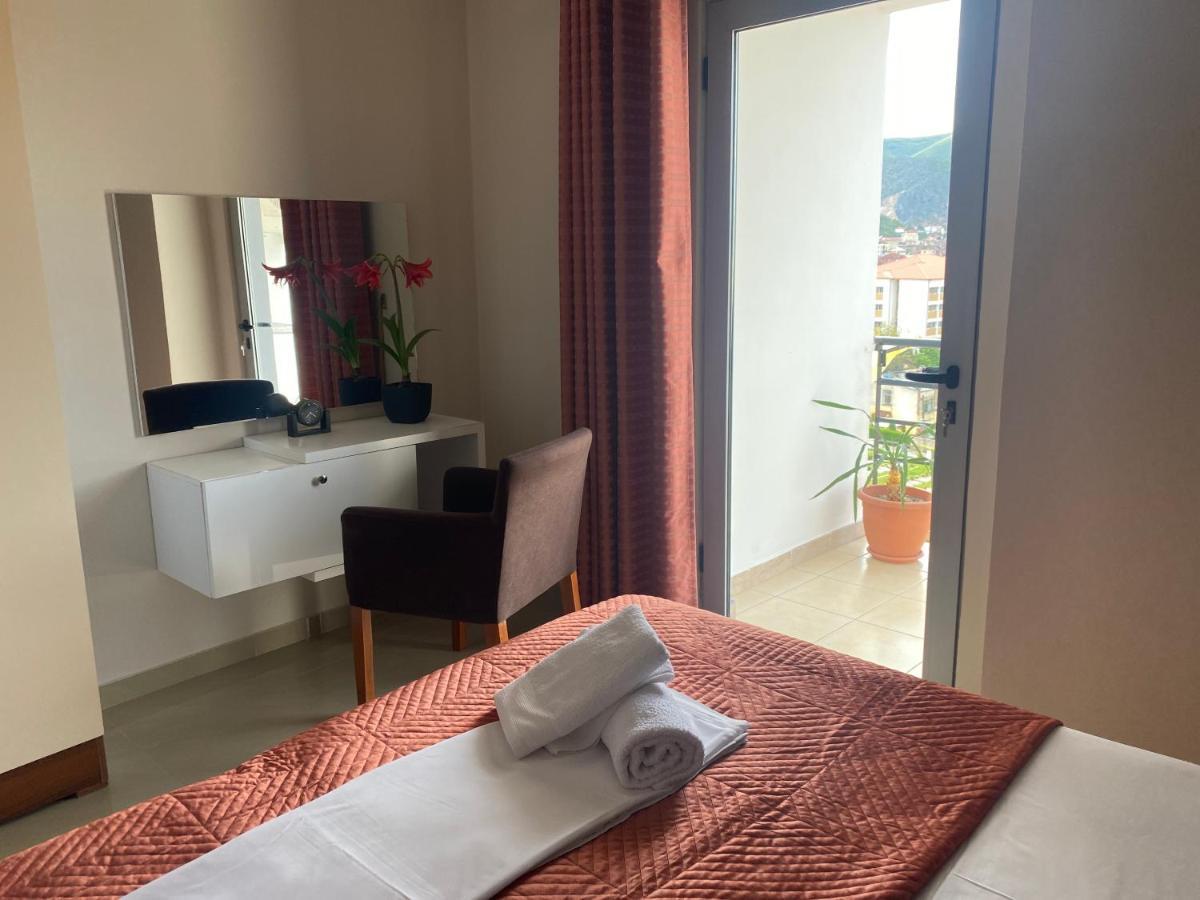 Guest'S Apartament Pogradec Exteriör bild