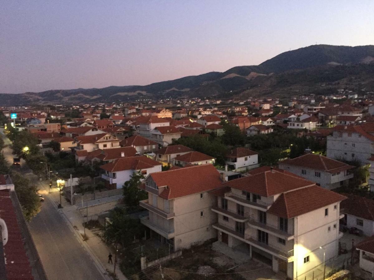 Guest'S Apartament Pogradec Exteriör bild